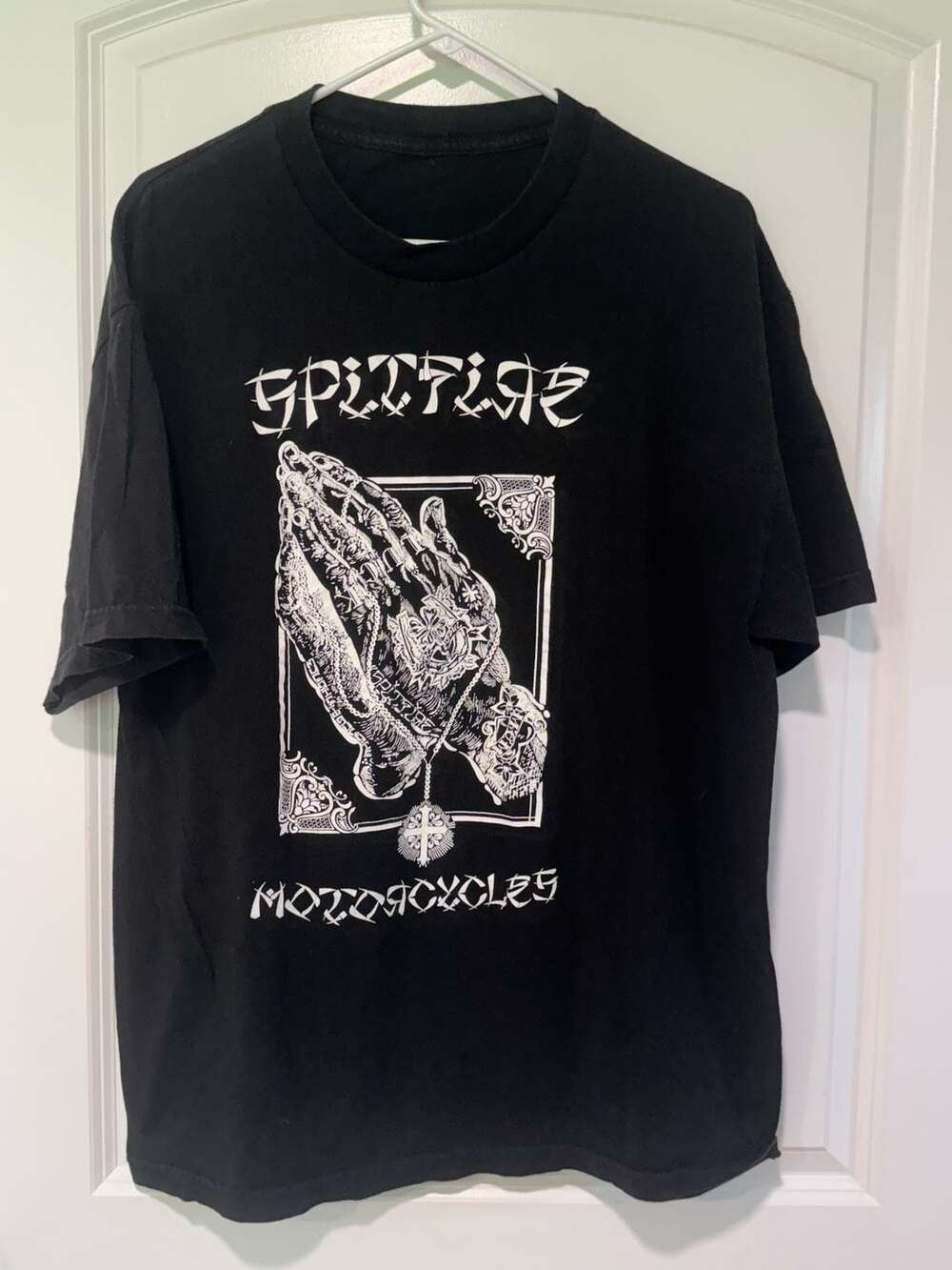 Y2K Goth Biker Praying Hands Graphic Tee Spitfire Motorcycles Men’s XL